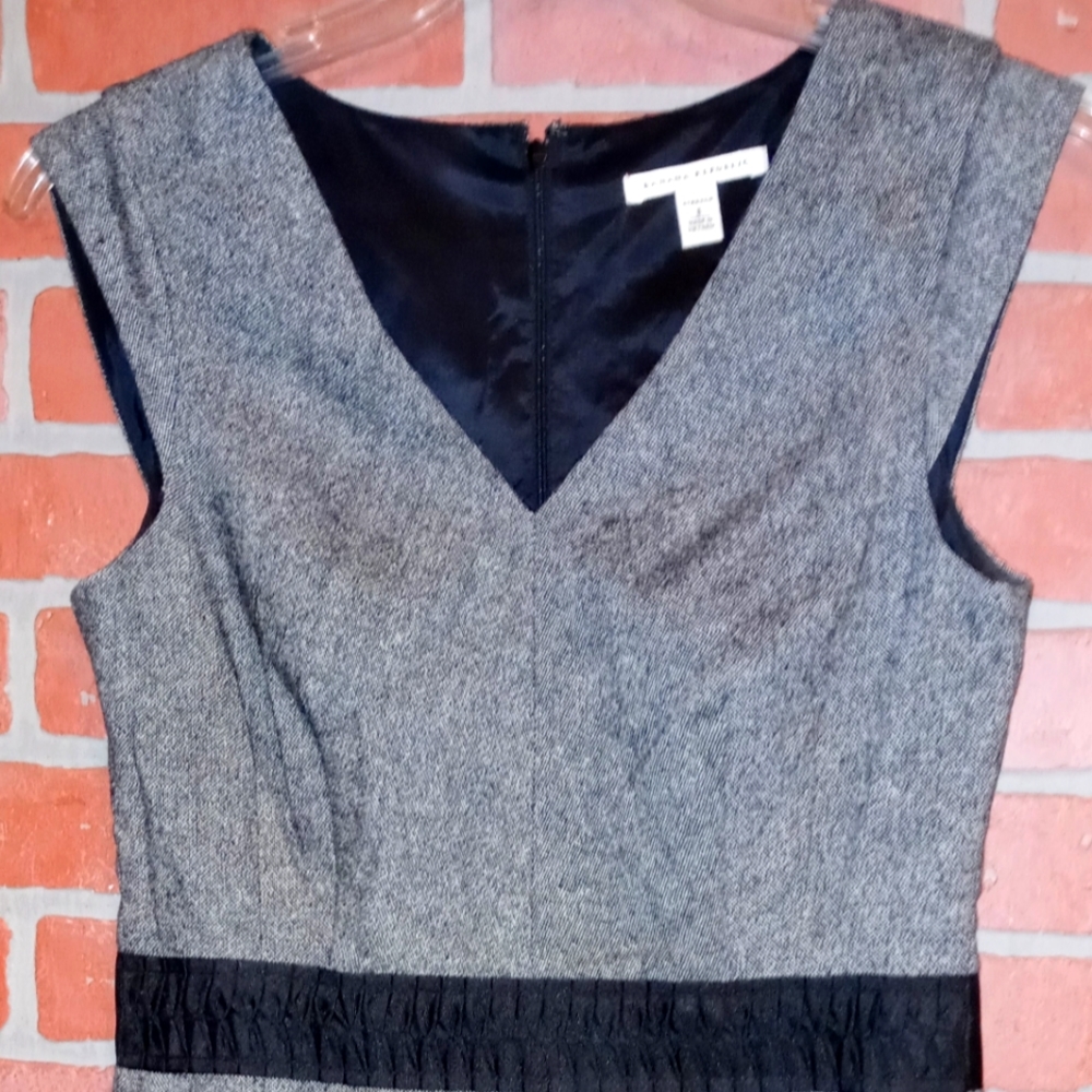 Size 8 Banana Republic Pianoforte Dress